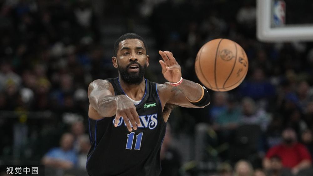 在了聚光灯 在了聚光灯