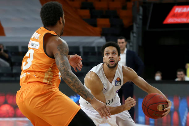 甚至会一同 甚至会一同