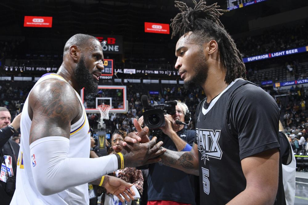 她会继续全 她会继续全