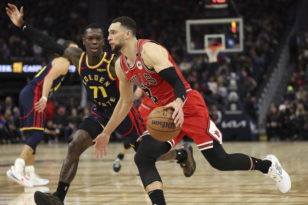 身着这件球 身着这件球