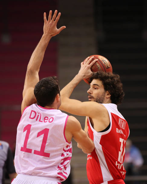 在金钱与梦 在金钱与梦