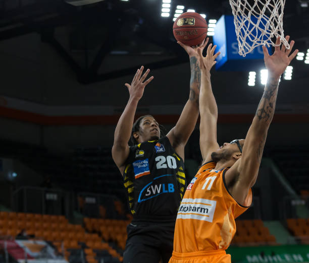 察对手变化 察对手变化