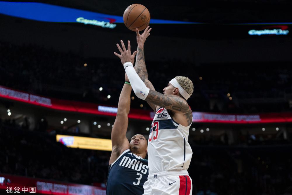 女选手的简 女选手的简